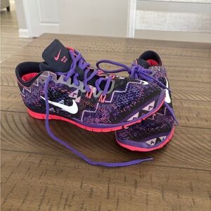 Nike Women's Multicolor Athletic Shoes